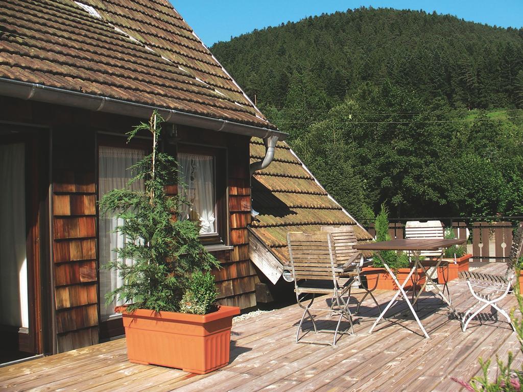 Landgasthof Untere Muehle Alpirsbach Esterno foto