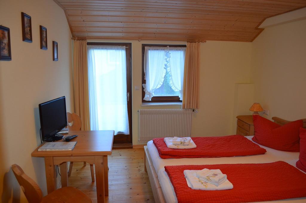 Landgasthof Untere Muehle Alpirsbach Esterno foto